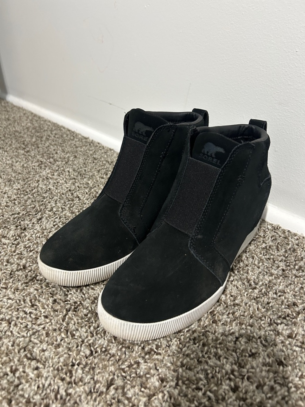 Sorel Black Suede Wedge Sneaker Boots with White Soles